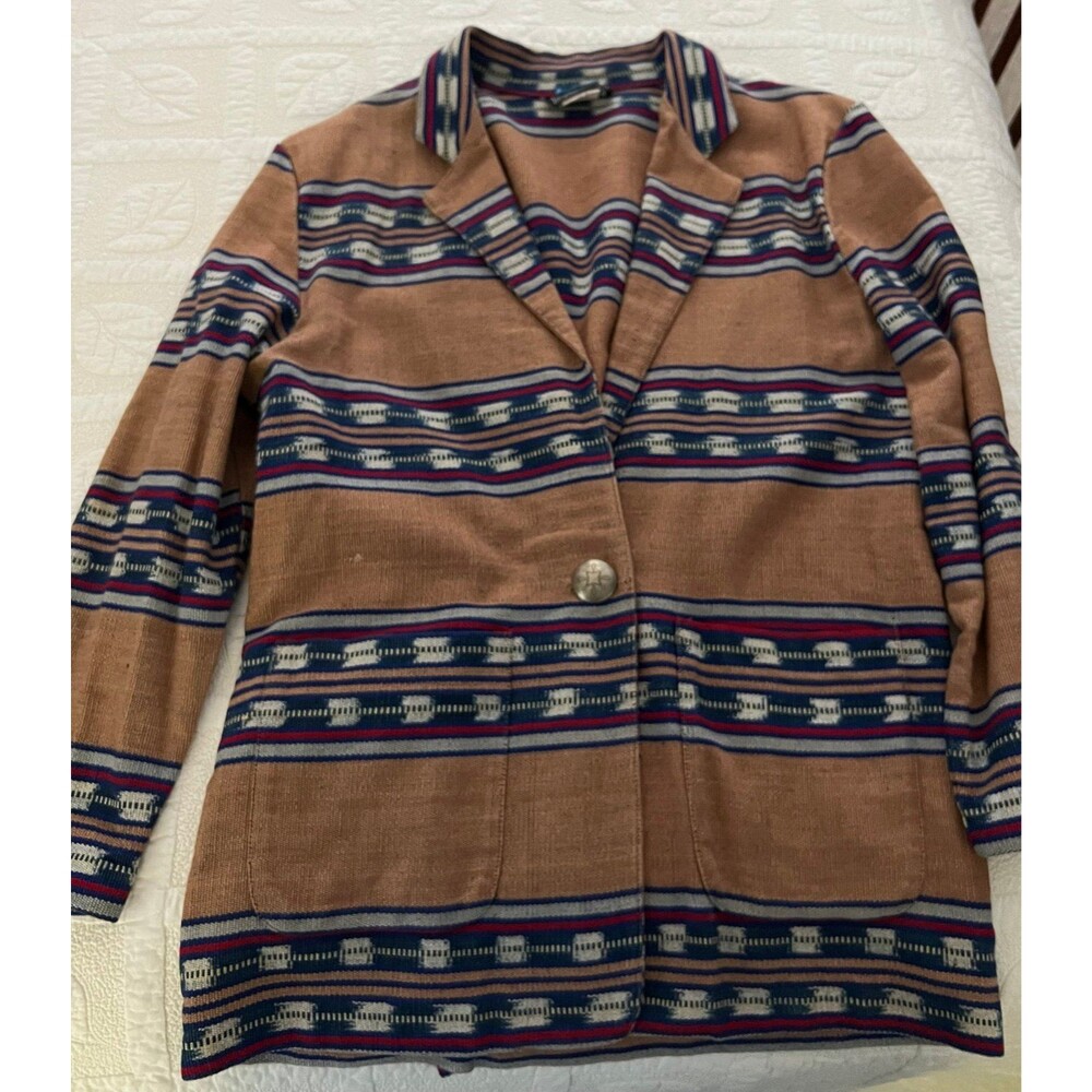 Cowgirl jacket- cool pattern and great condition